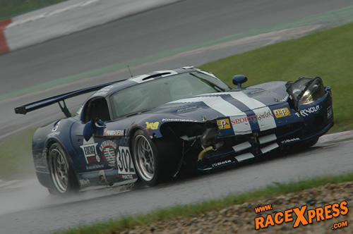 De Racing Box Viper strandde na een crash